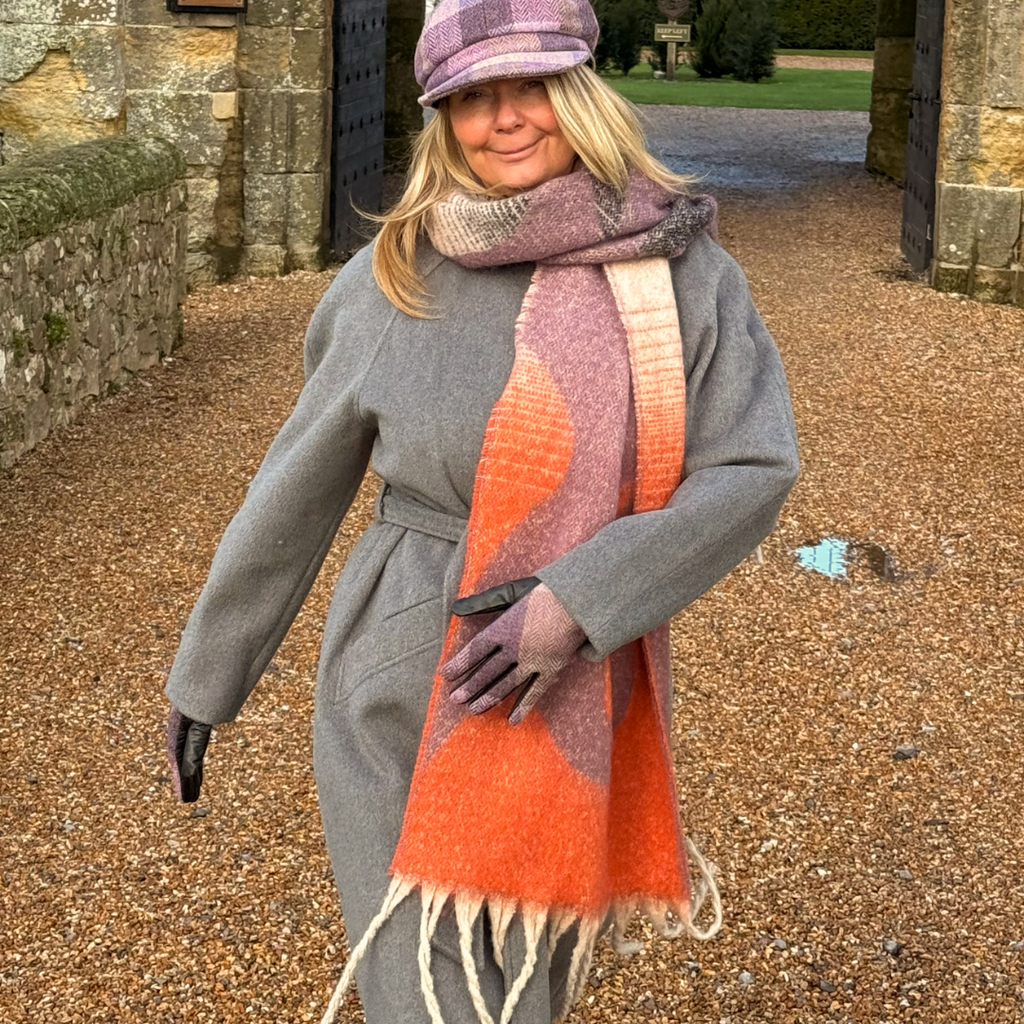 Oversized blanket scarf with tassels in Orange