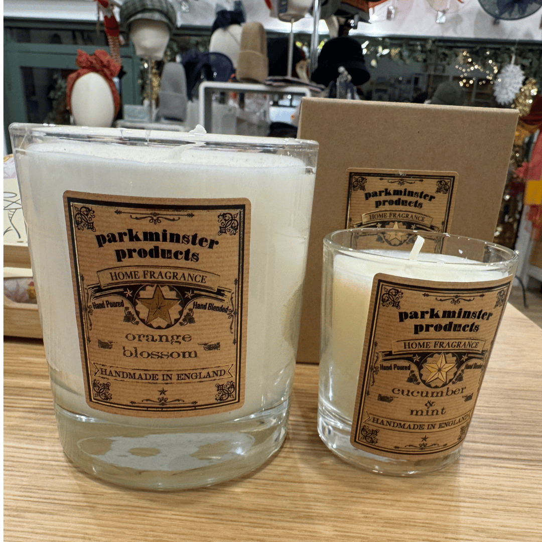 Soy Candles showing different stizes